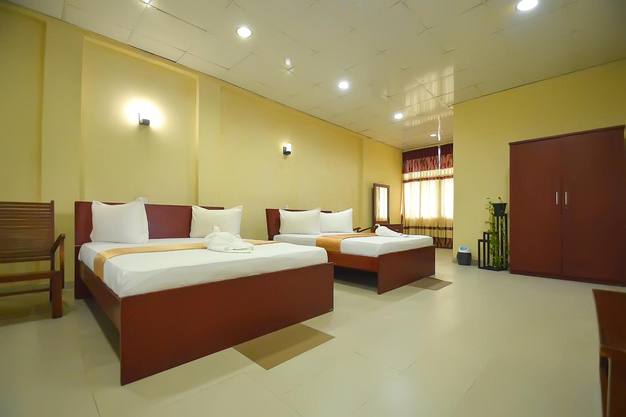 Gunners Club Hotel Minneriya Ngoại thất bức ảnh